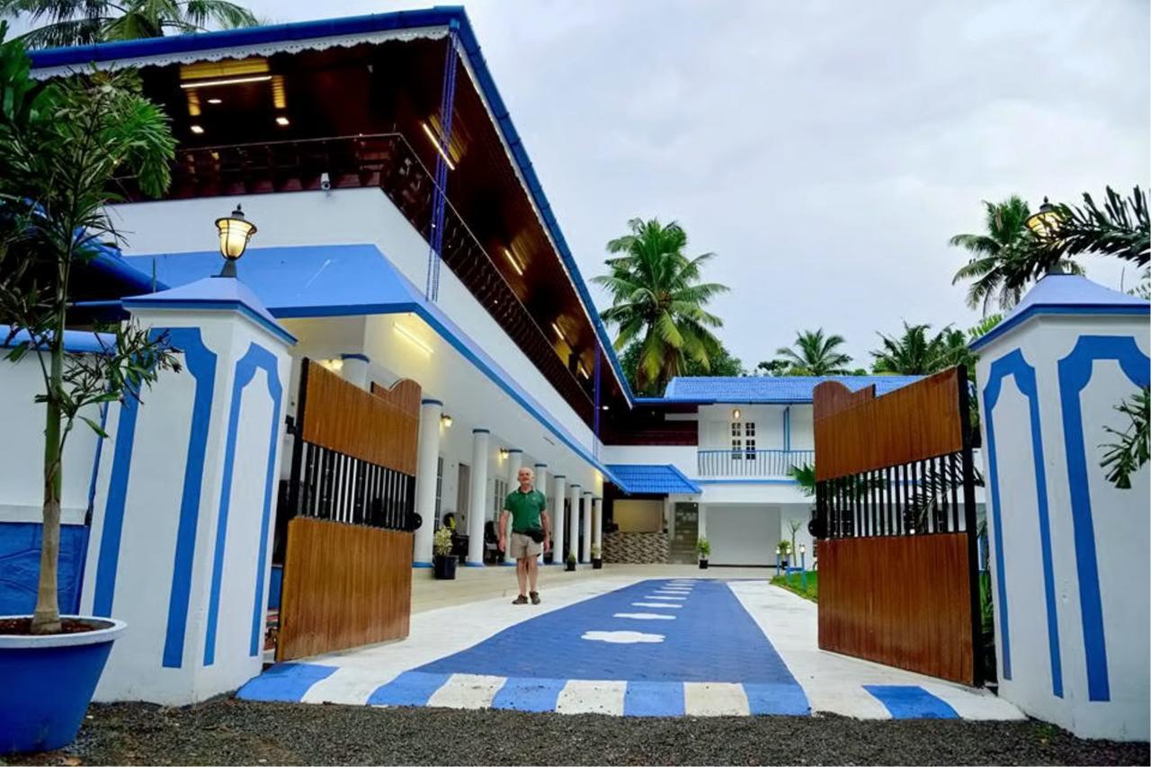 Mare Blu Resort Kochi Exterior foto